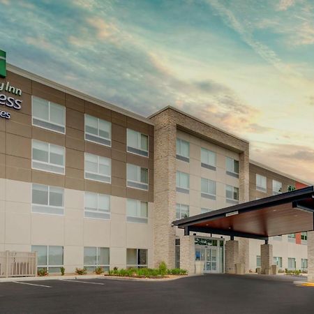 Holiday Inn Express & Suites - King George - Dahlgren By Ihg Alden Bagian luar foto