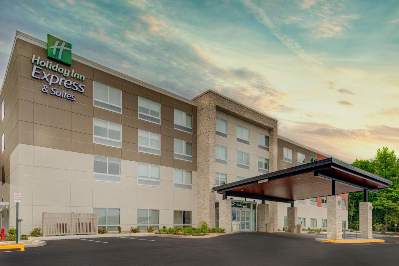 Holiday Inn Express & Suites - King George - Dahlgren By Ihg Alden Bagian luar foto